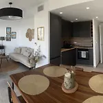 Апартаменты De Luxe Village Vue Avec Piscine