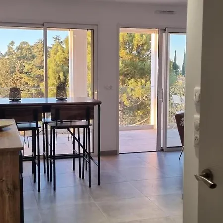 De Luxe Village Vue Avec Piscine * Èze