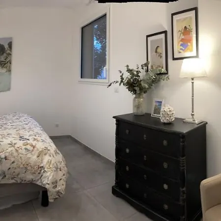 De Luxe Village Vue Avec Piscine *
