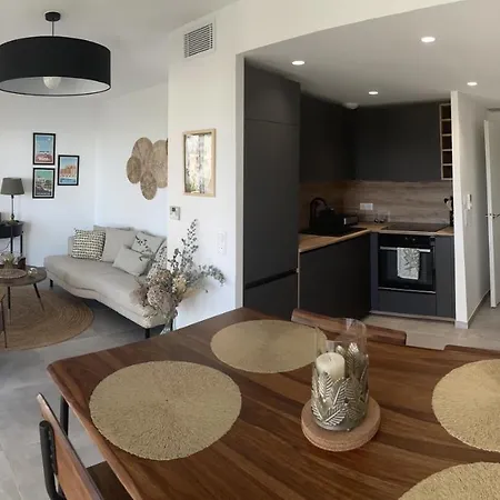 شقة De Luxe Village Vue Avec Piscine